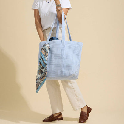 Grid Pattern Everyday Tote Bag