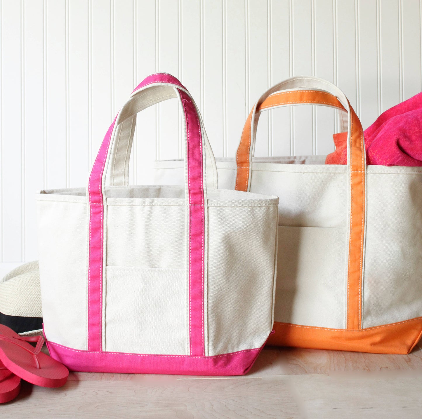 Medium Classic Tote